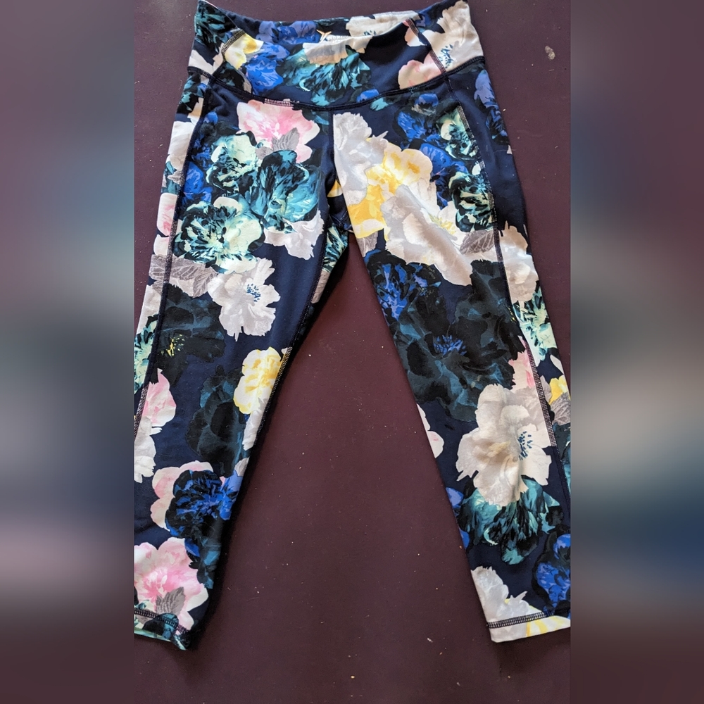 Old Navy Capris